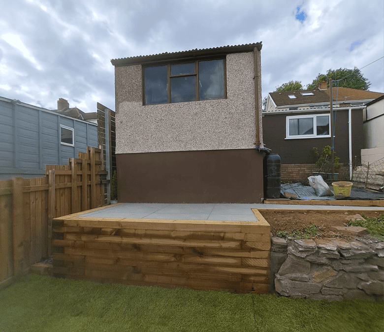 Sleeper Wall installed and 26 meters of limestone slabs laid in Newport