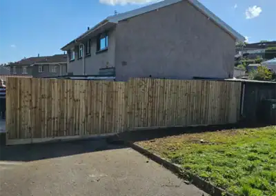 10 meter 6ft fence installed in Gilwern